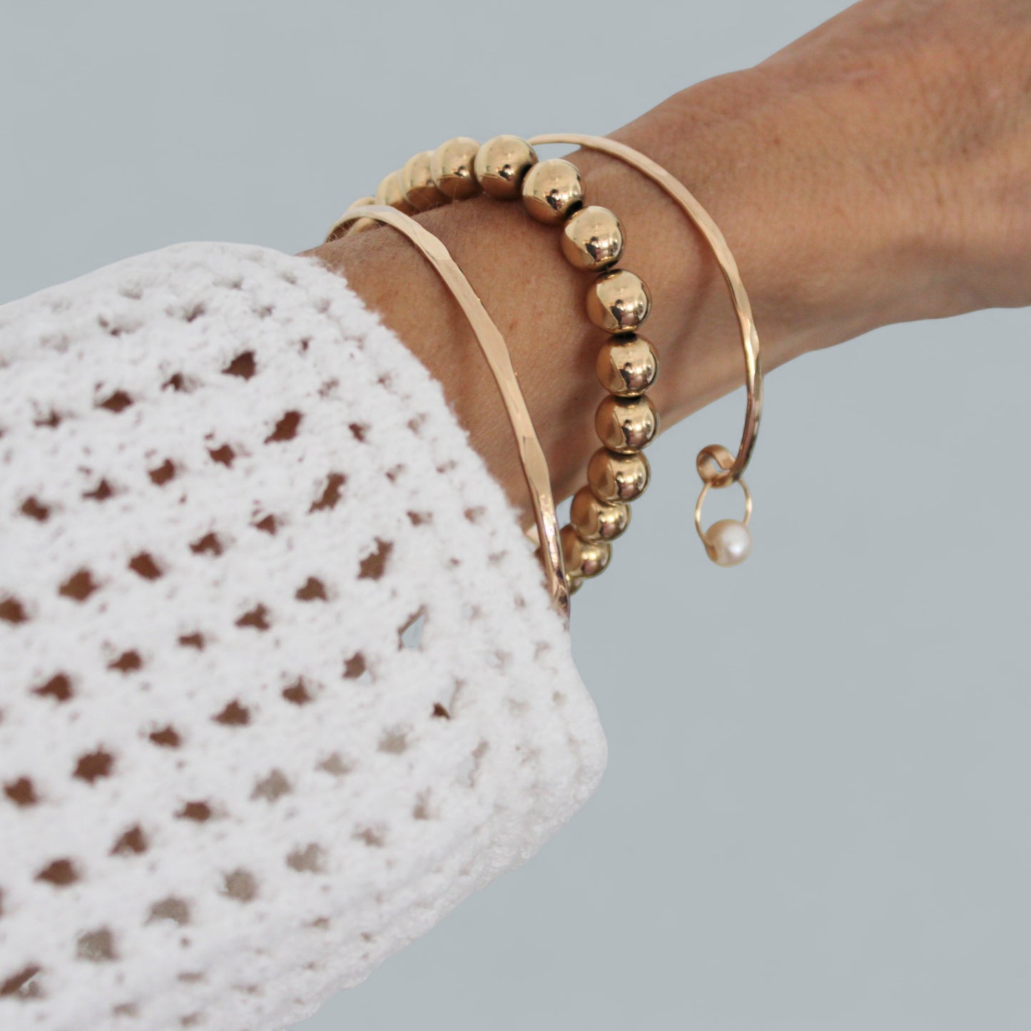 SHIRLEY pearl drop cuff