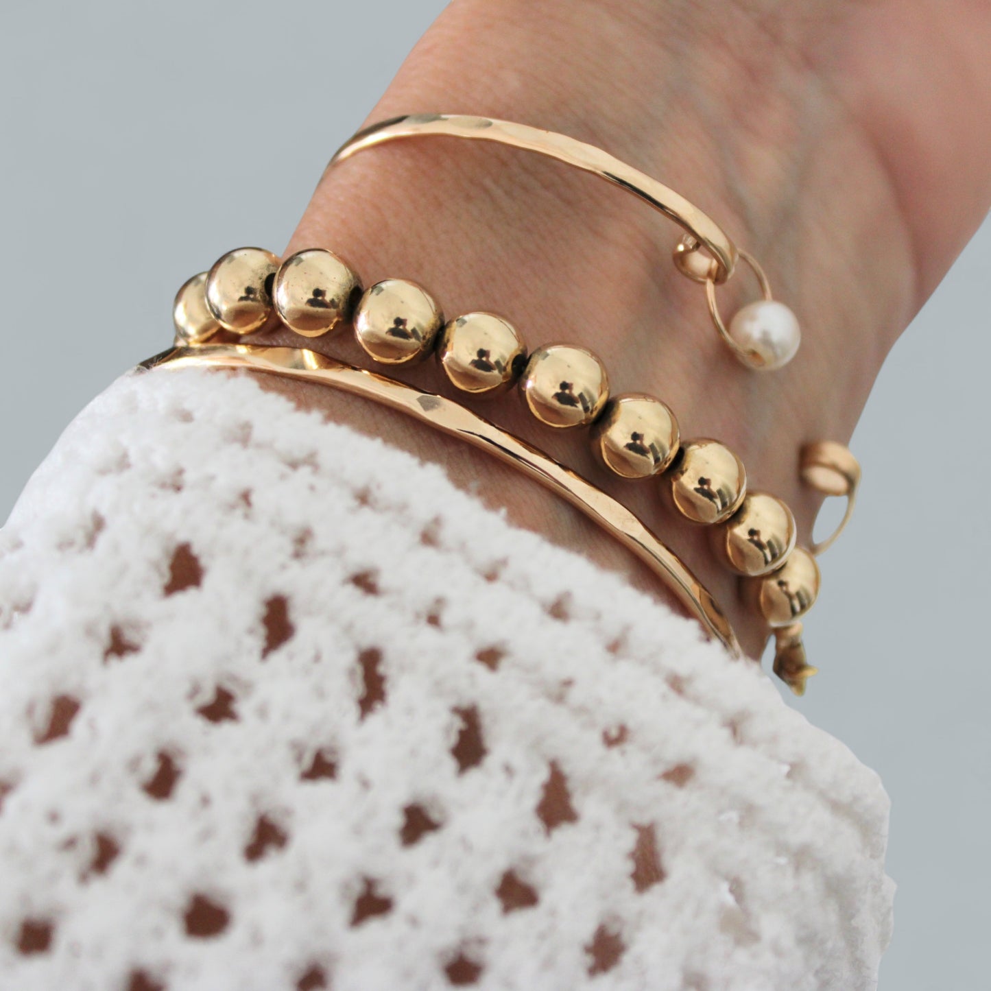 SHIRLEY pearl drop cuff