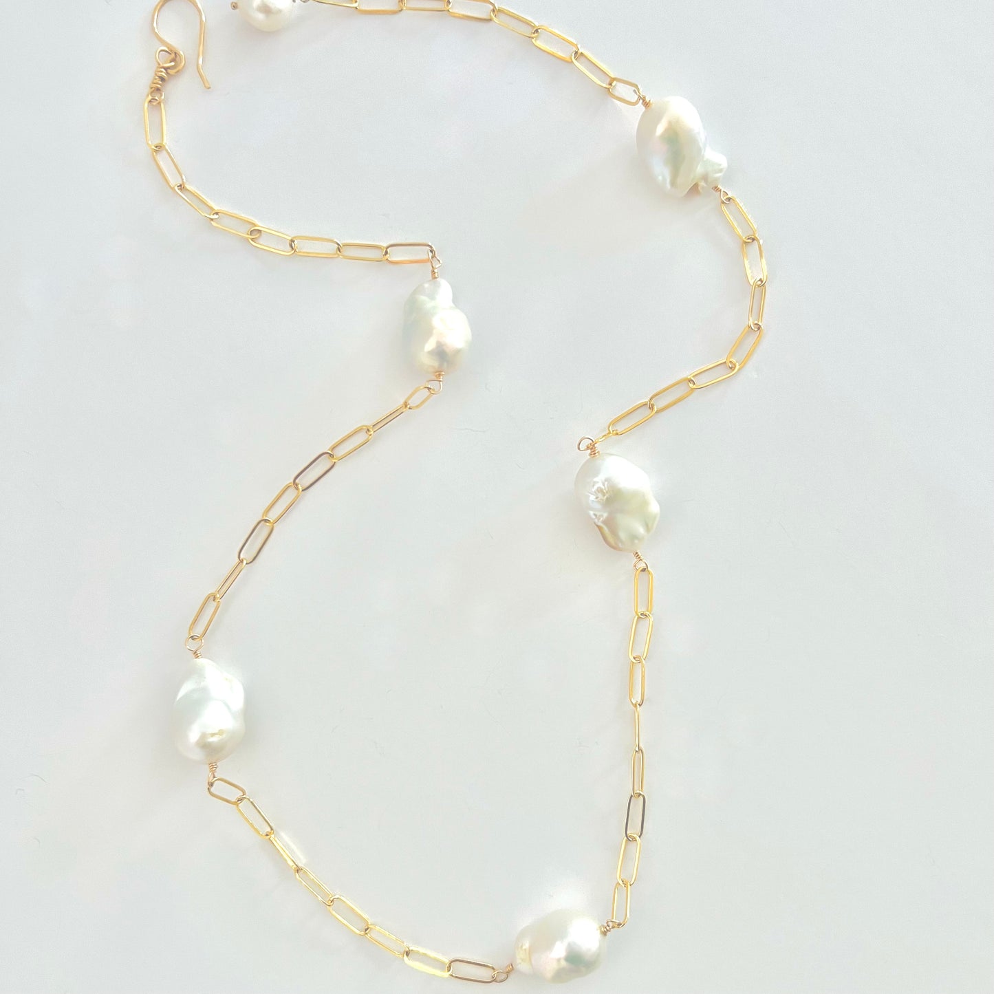 Lacey baroque pearl necklace