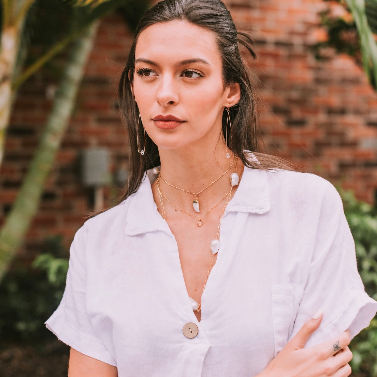 Calla pearl tusk necklace