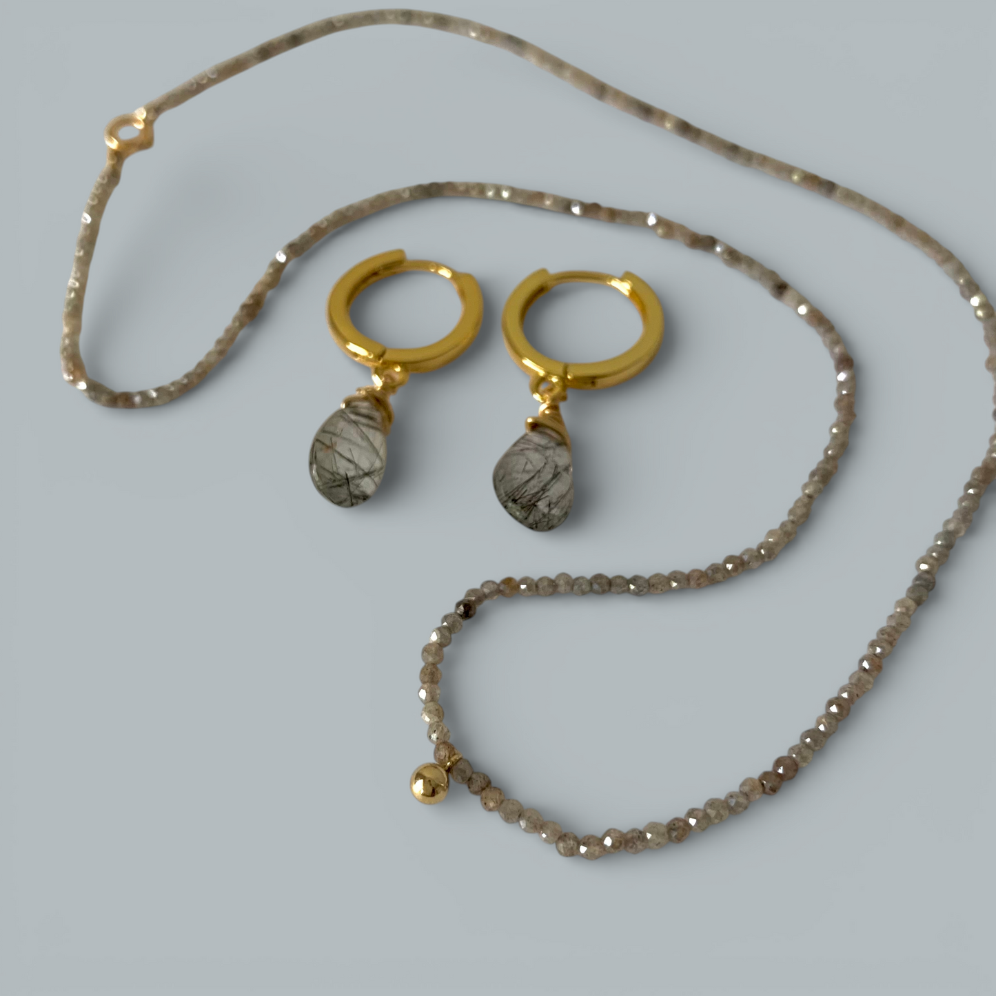 Isabelle petite labradorite necklace