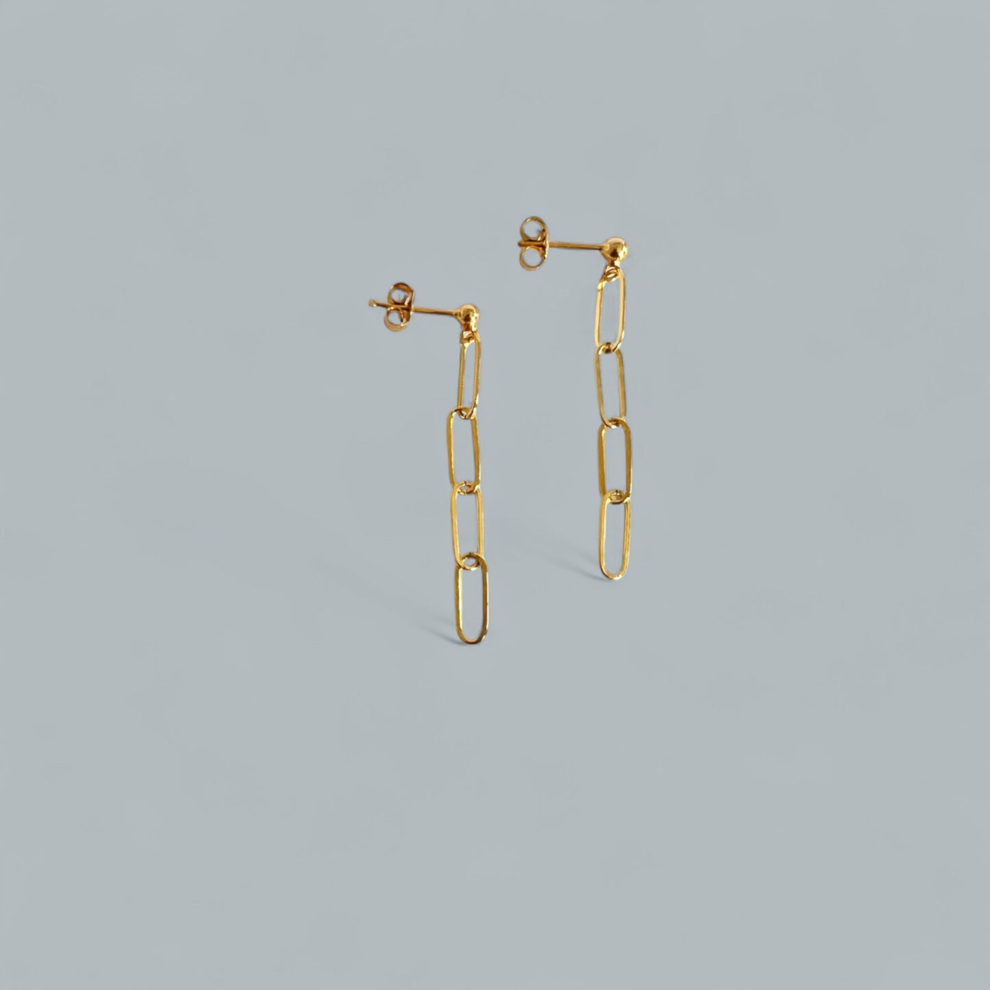 GIGI paperclip posts
