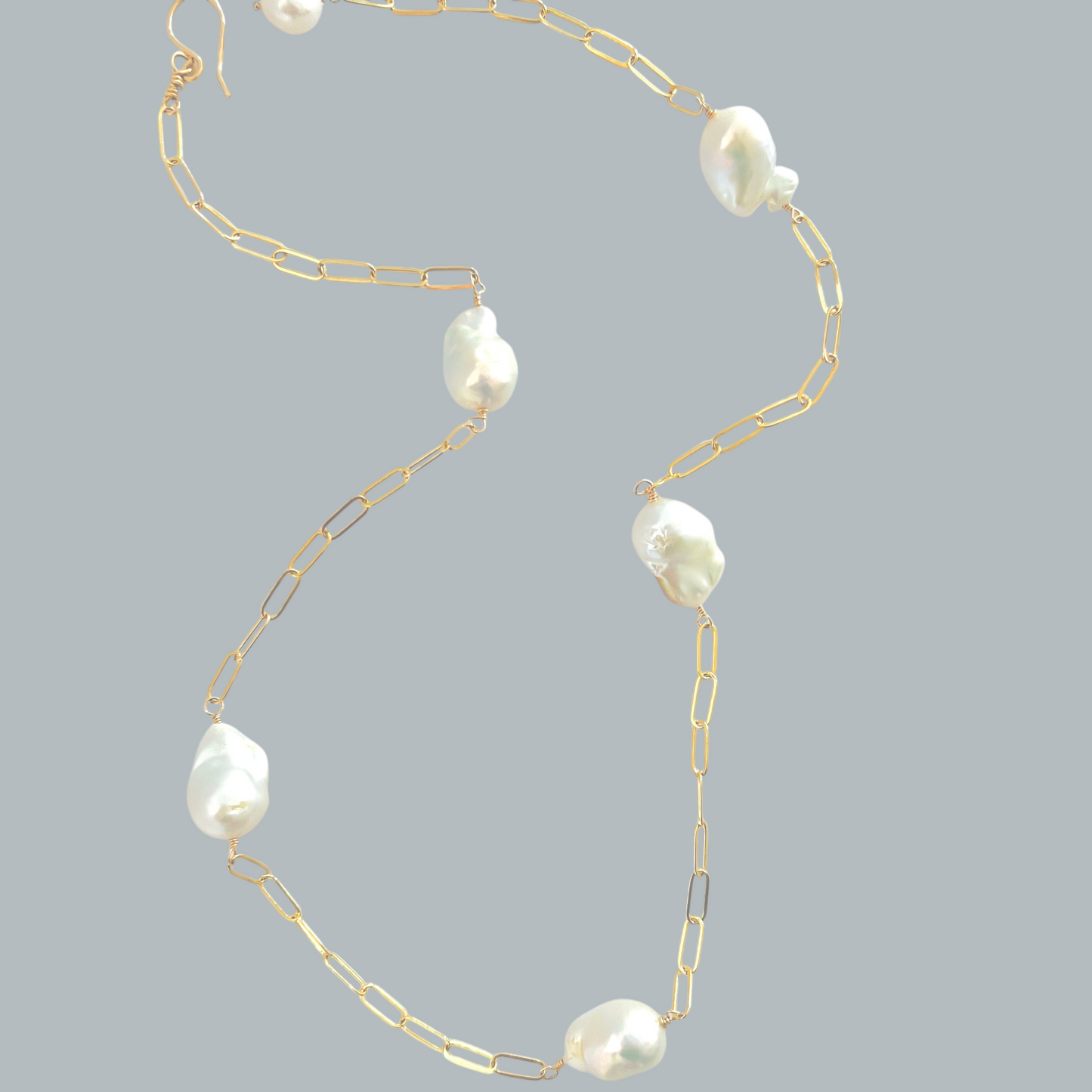 Lacey baroque pearl necklace