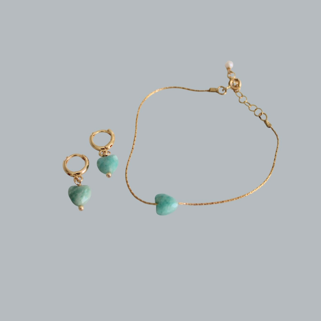 CASSIDY amazonite heart Huggies