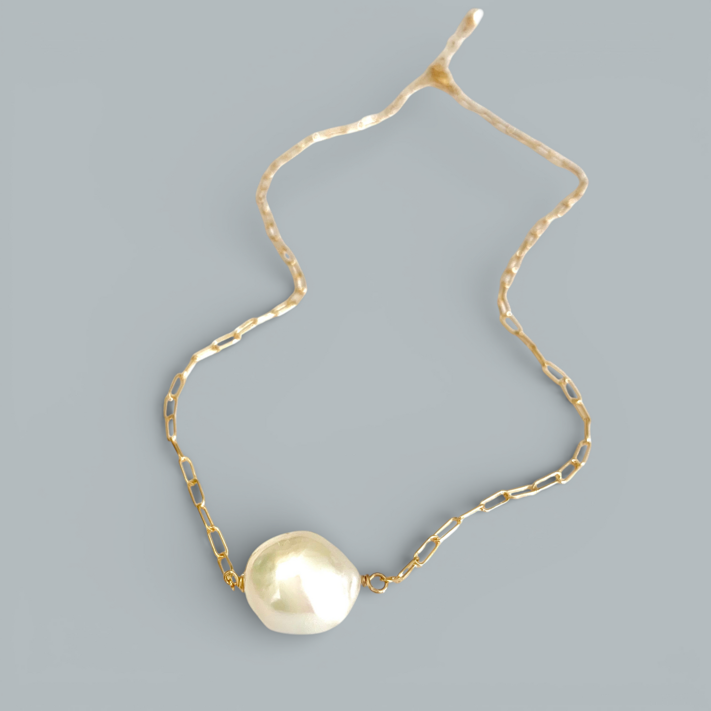 Clara gold paperclip & baroque pearl necklace
