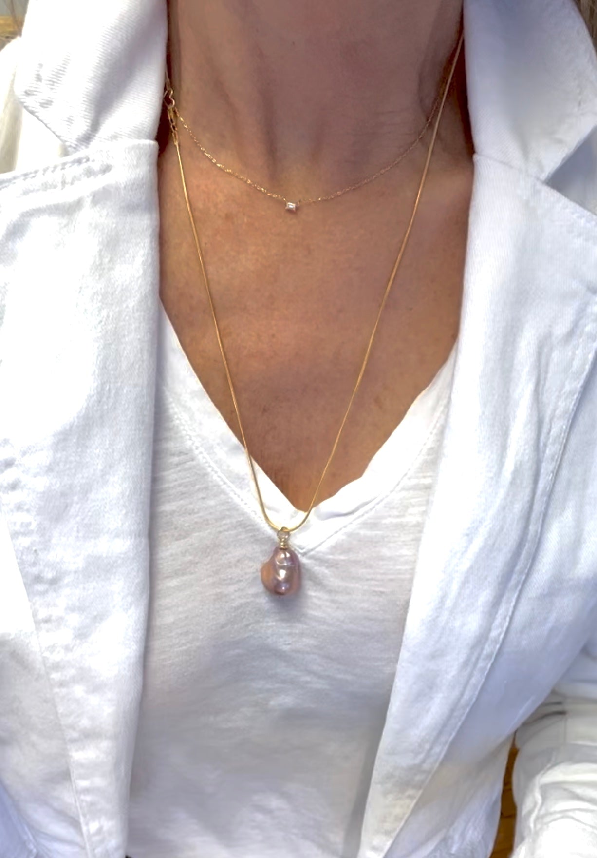 ABIGAIL baroque mauve pearl necklace